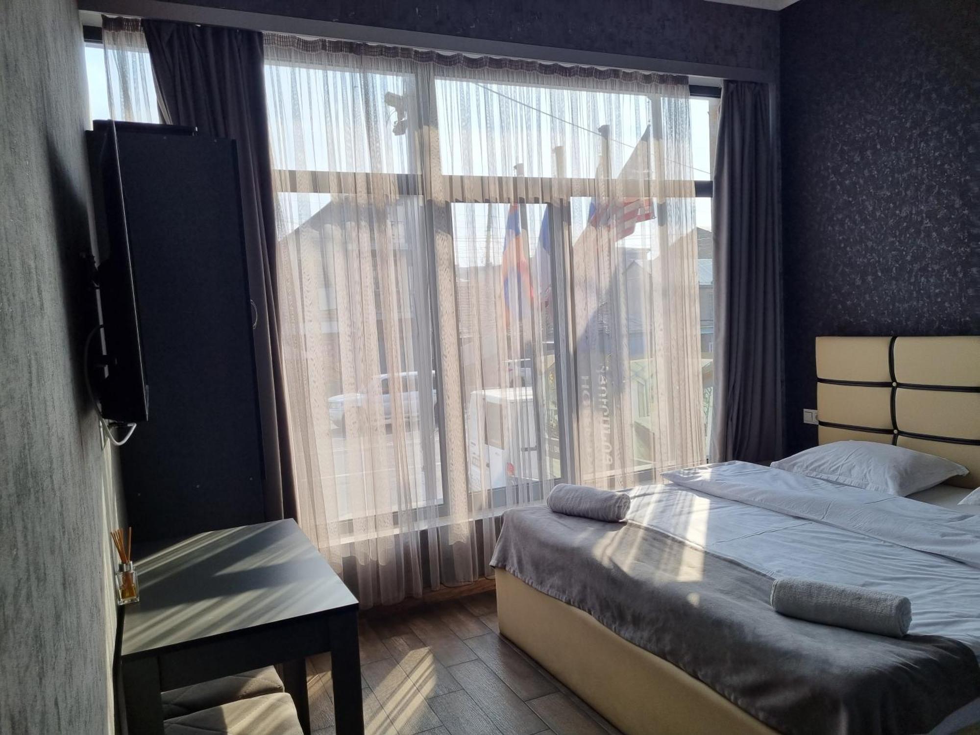 Day Inn Hotel Jerevan Exteriér fotografie